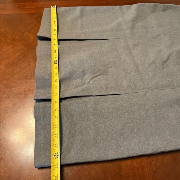 Dressbarn Womens L Gray Knee-Length Skirt With Pleats & Back Zip - Picture 10 of 10